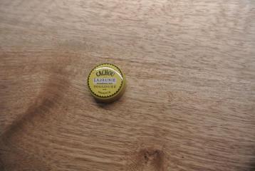 Poppenhuis Oud Blikken Doosje France / nr. 15 beschikbaar voor biedingen