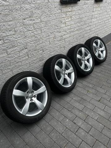 Audi 16 inch lichtmetalen velgen met winterbanden beschikbaar voor biedingen