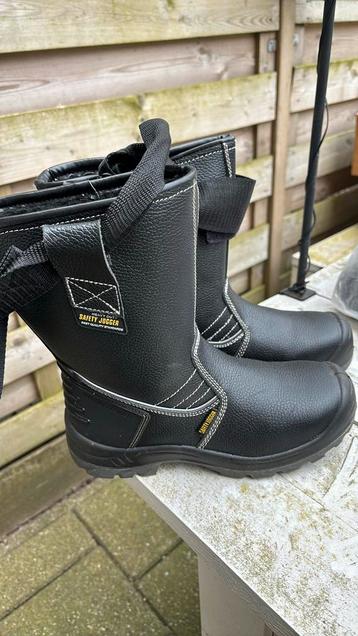 Safety jogger  beschikbaar voor biedingen