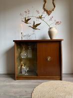 Jaren ‘50 vintage cocktail/whisky/drankenkast platenspeler, Huis en Inrichting, Kasten | Dressoirs, Ophalen, Gebruikt, Glas, Mid century vintage jaren '50