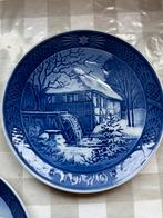 2 verschillende Royal Copenhagen Kerstborden uit 1900., Ophalen of Verzenden