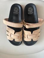 Mooie sandalen maat 38 - weinig gedragen, Kleding | Dames, Ophalen, Zo goed als nieuw, Beige, Sandalen of Muiltjes