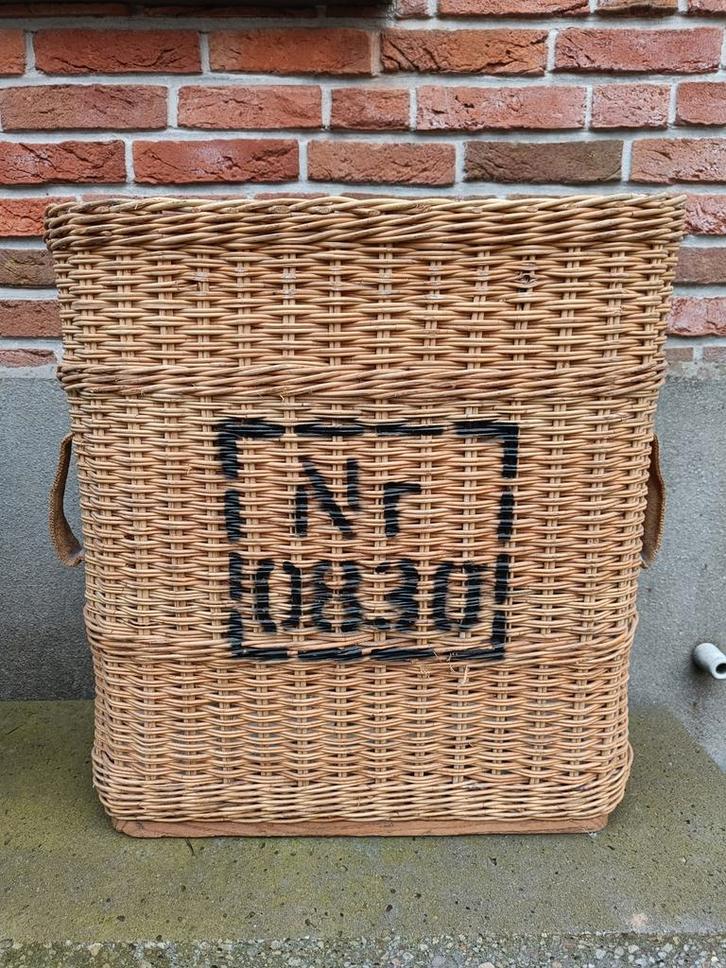 Prachtige paraplubak / granaatmand., Huis en Inrichting, Woonaccessoires | Paraplubakken, Zo goed als nieuw, Ophalen of Verzenden