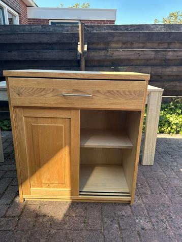 Kast met schuifdeuren  beschikbaar voor biedingen