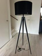 Zuiver Tripod vloerlamp zwart, Huis en Inrichting, Lampen | Vloerlampen, Ophalen, Zo goed als nieuw, 150 tot 200 cm
