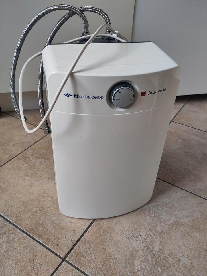 Itho Daalderop Close-in Boiler - 10 Liter, Doe-het-zelf en Verbouw, Geisers en Boilers, Gebruikt, Boiler, Minder dan 20 liter