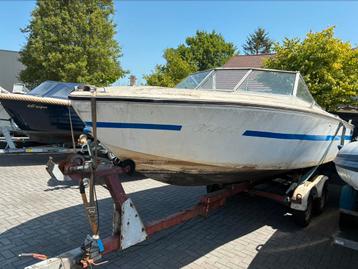 Speedboot opknapper, met riba dubbelas trailer ! Koopje beschikbaar voor biedingen
