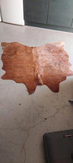 Koeie/kalfshuid zware kwaliteit, Ophalen, Zo goed als nieuw, Rechthoekig