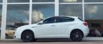 Alfa Romeo Giulietta 1.4 T Distinctive 170PK Navi Mooi! 18"L, Voorwielaandrijving, Stof, Gebruikt, Zwart