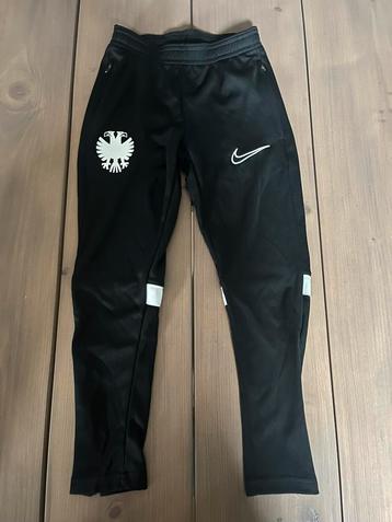 Sportbroek Nike Vitesse 122 trainingsbroek zwart pants beschikbaar voor biedingen