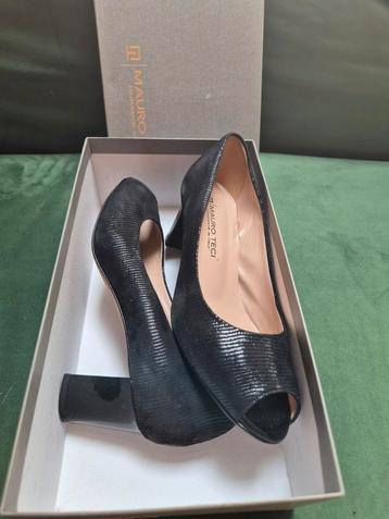 Mauro Teci schoenen beschikbaar voor biedingen