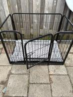 Honden bench 93x63 cm incl. kussen, Dieren en Toebehoren, Hondenbenches, Ophalen, Zo goed als nieuw