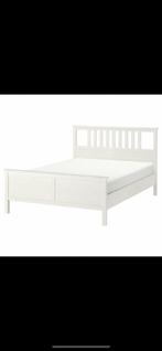 HEMNES Bedframe 140x200 cm – Inclusief Lattenbodem & Matras, Ophalen, Wit, Tweepersoons, 140 cm