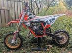 Volle & getunede KTM 50 SX 2022 automaat kindercrosser, Fietsen en Brommers, Brommers | Crossbrommers, Ophalen, Gebruikt, 50 cc