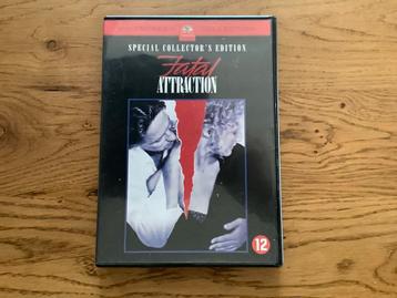 9). Fatal Attraction, Glenn Close, Michael Douglas (1987). beschikbaar voor biedingen