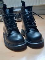 Nieuwe Dr. Martens 1460 Mono Leren Veterlaarzen Zwart, Kleding | Dames, Ophalen of Verzenden, Zo goed als nieuw, Zwart