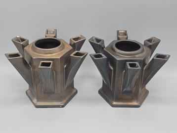 Set Bronze V.D. Vaart Tulpenvazen. 1987/1989.  beschikbaar voor biedingen