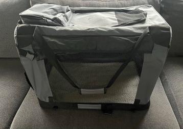 Opvouwbare hondenbench draagtas beschikbaar voor biedingen