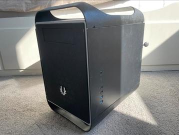 Gaming Pc beschikbaar voor biedingen