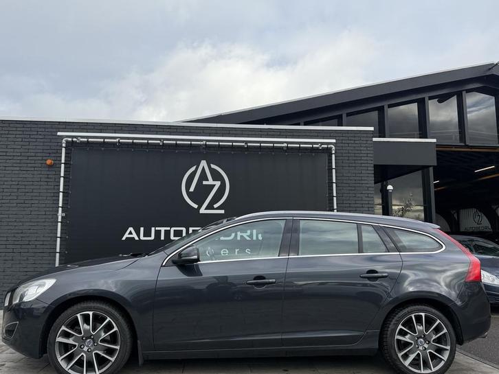 Volvo V60 1.6 T4 Summum schuifdak ! (bj 2011), Auto's, Volvo, Bedrijf, Te koop, V60, ABS, Airbags, Airconditioning, Alarm, Bluetooth