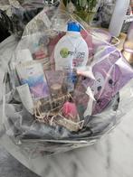 Cadeau pakket 2, Ophalen of Verzenden, Zo goed als nieuw, Gehele gezicht, Make-up