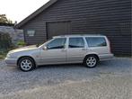Volvo V70 2.5 Luxury-Line (bj 1999), 145 pk, 1434 kg, 1600 kg, Zilver of Grijs