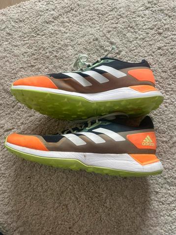 Adidas hockeyschoenen 41,5 beschikbaar voor biedingen