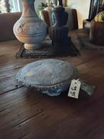 Antieke houten serveerplank Aura peppercorn, Ophalen of Verzenden, Nieuw, Rond, Hout