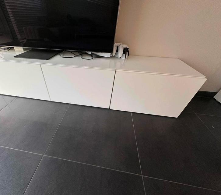 Ikea Besta TV meubel, Huis en Inrichting, Kasten | Televisiemeubels, Gebruikt, Minder dan 100 cm, 150 tot 200 cm, 25 tot 50 cm