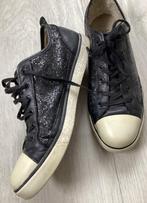 Zwarte schoenen maat 42 van UGG, Kleding | Dames, Schoenen, UGG, Zwart, Ophalen of Verzenden, Sneakers of Gympen