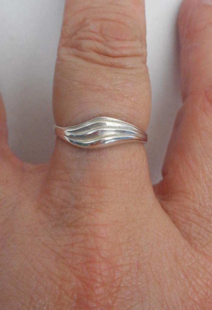 Zilveren fantasie ring maat krap 17.75 nr.855, Sieraden, Tassen en Uiterlijk, Ringen, Zo goed als nieuw, Dame, 17 tot 18, Zilver