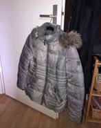 Dames winterjas District maat 38, Kleding | Dames, Jassen | Winter, Maat 38/40 (M), Distrikt, Ophalen of Verzenden, Zo goed als nieuw