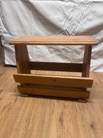 Kranten tafeltje hout, Ophalen