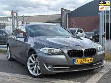 BMW 5-serie 535xi High Executive | Panoramadak | Leder | Xen beschikbaar voor biedingen