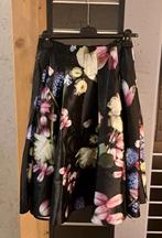 Ted Baker zwarte satijnen rok bloemenprint maat 2 (36), ., Zwart, Ted Baker, Ophalen of Verzenden