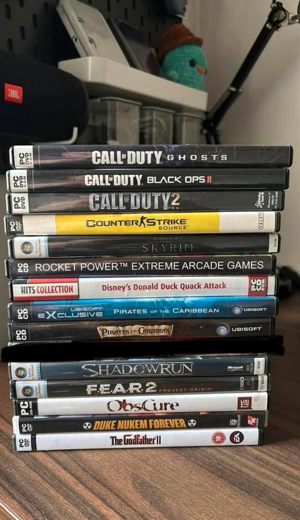 14 Pc spellen, Spelcomputers en Games, Games | Pc, Zo goed als nieuw, Ophalen