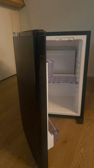 Koelkast voor camper, camping of boot beschikbaar voor biedingen