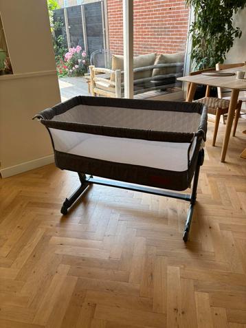 Free On co-sleeper beschikbaar voor biedingen