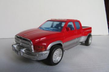 DODGE RAM 3500 1:24 JEEP - RAM - pick-up - 4 x 4 beschikbaar voor biedingen