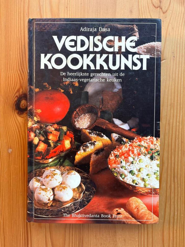 Vedische Kookkunst – Adiraja Dasa, Boeken, Kookboeken, Gelezen, Azië en Oosters, Gezond koken, Vegetarisch, Ophalen of Verzenden