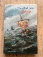 Thea Beckman - Gekaapt!, Ophalen of Verzenden, Zo goed als nieuw