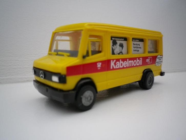Busch / praline mercedes lp609 Kabelmobil., Hobby en Vrije tijd, Modelauto's | 1:87, Gebruikt, Bus of Vrachtwagen, Herpa, Ophalen of Verzenden