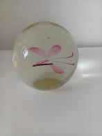 Glazen pressepapier met vlinder, Antiek en Kunst, Antiek | Glas en Kristal, Ophalen of Verzenden