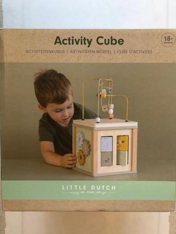Activity Cube houten kinderspeelgoed beschikbaar voor biedingen