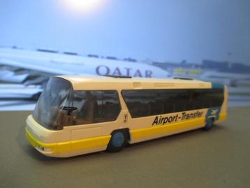 Neoplan Metroliner Airport Transfer luchthaven bus beschikbaar voor biedingen