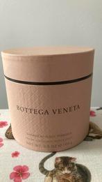 Bottega Veneta shimmery body powder 100 gram nieuw, Ophalen of Verzenden, Zo goed als nieuw, Gehele gezicht