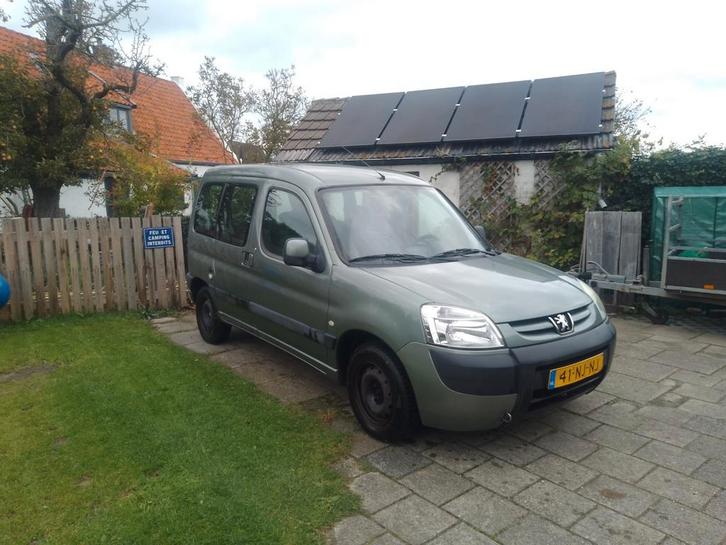 Peugeot Partner 1.4 - airco- apk, Auto's, Peugeot, Particulier, Partner, Airbags, Airconditioning, Centrale vergrendeling, Elektrische ramen