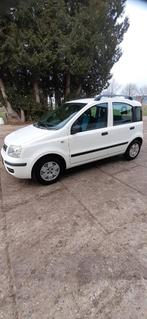 Fiat Panda 1.2 Dualogic 2009 Wit, Stof, 1242 cc, 840 kg, 400 kg