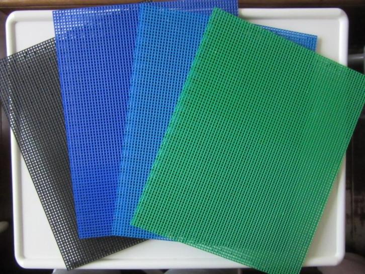 D32 MINISTECK A4 GRONDPLATEN ZWART, BLAUW OF GROEN, Hobby en Vrije tijd, Ministeck, Gebruikt, (Grond)plaat, Ophalen of Verzenden