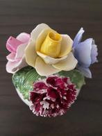 Porseleinen bloemen in vaasje, Antiek en Kunst, Ophalen of Verzenden